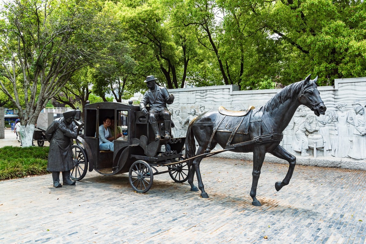 汉口江滩码头文化雕塑群（二）