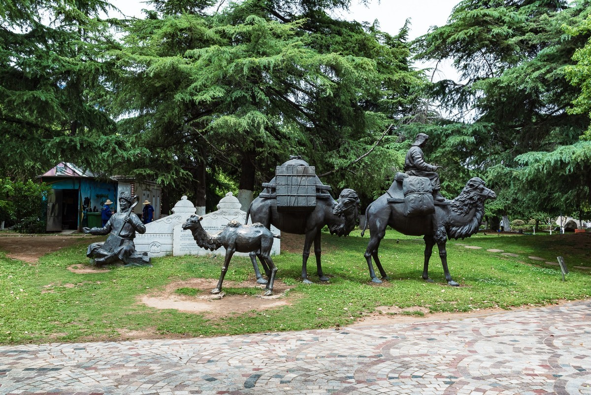 汉口江滩码头文化雕塑群（二）