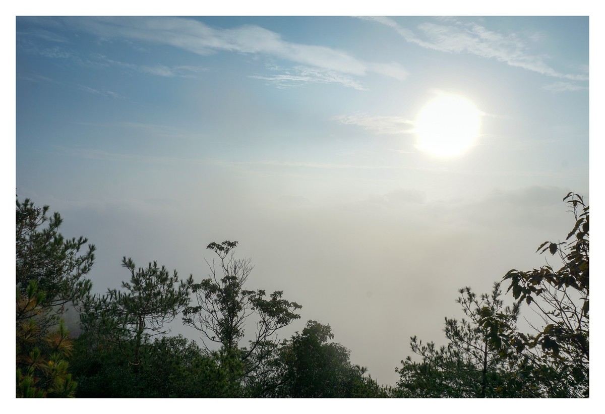 清晨山景（索尼A6000套头拍风景）