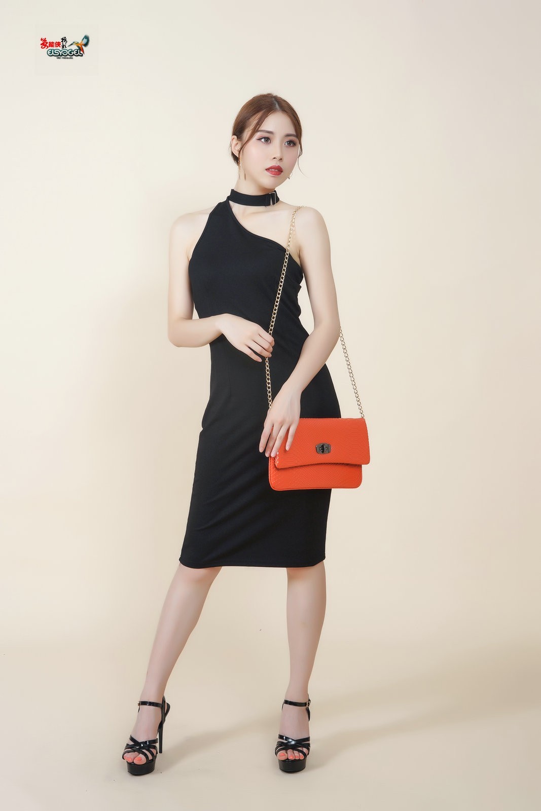 【黑裙少女】---米奇