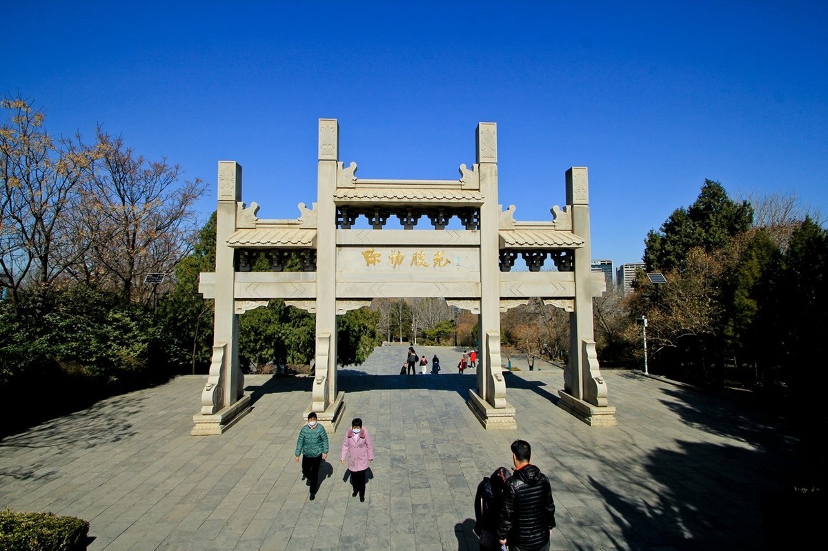 初春——素静安逸的千佛山