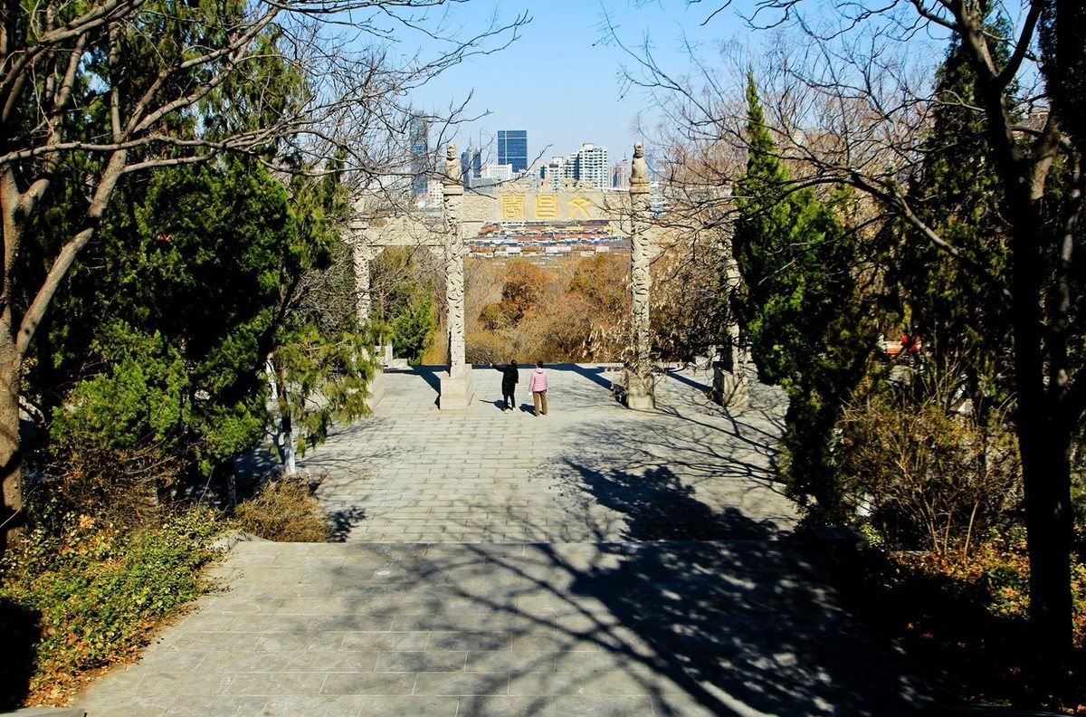 初春——素静安逸的千佛山