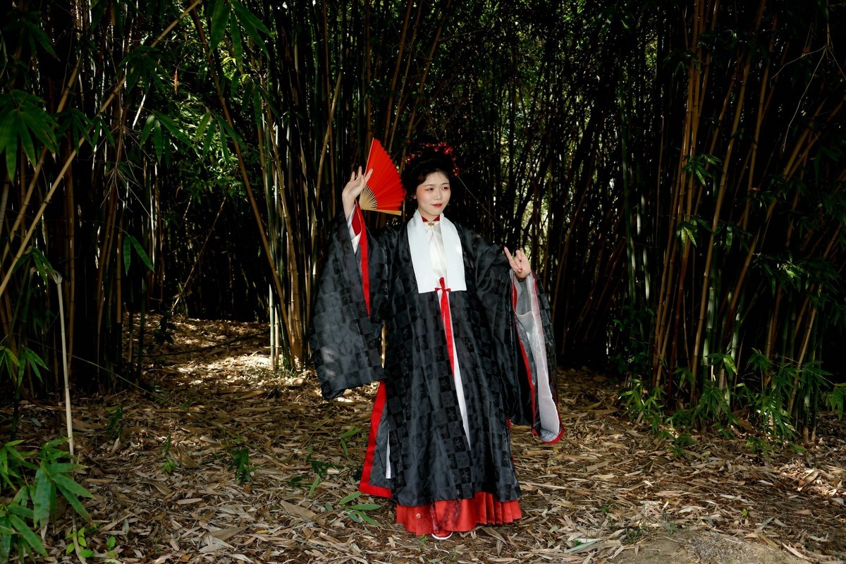 环境人像---小小竹林中！