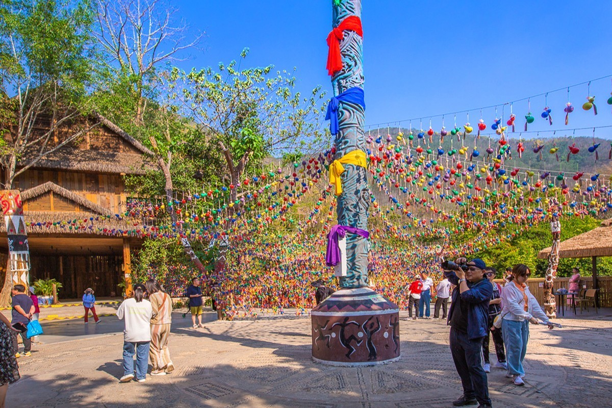 2024-04-22西双版纳原始森林公园爱伲山寨（一）