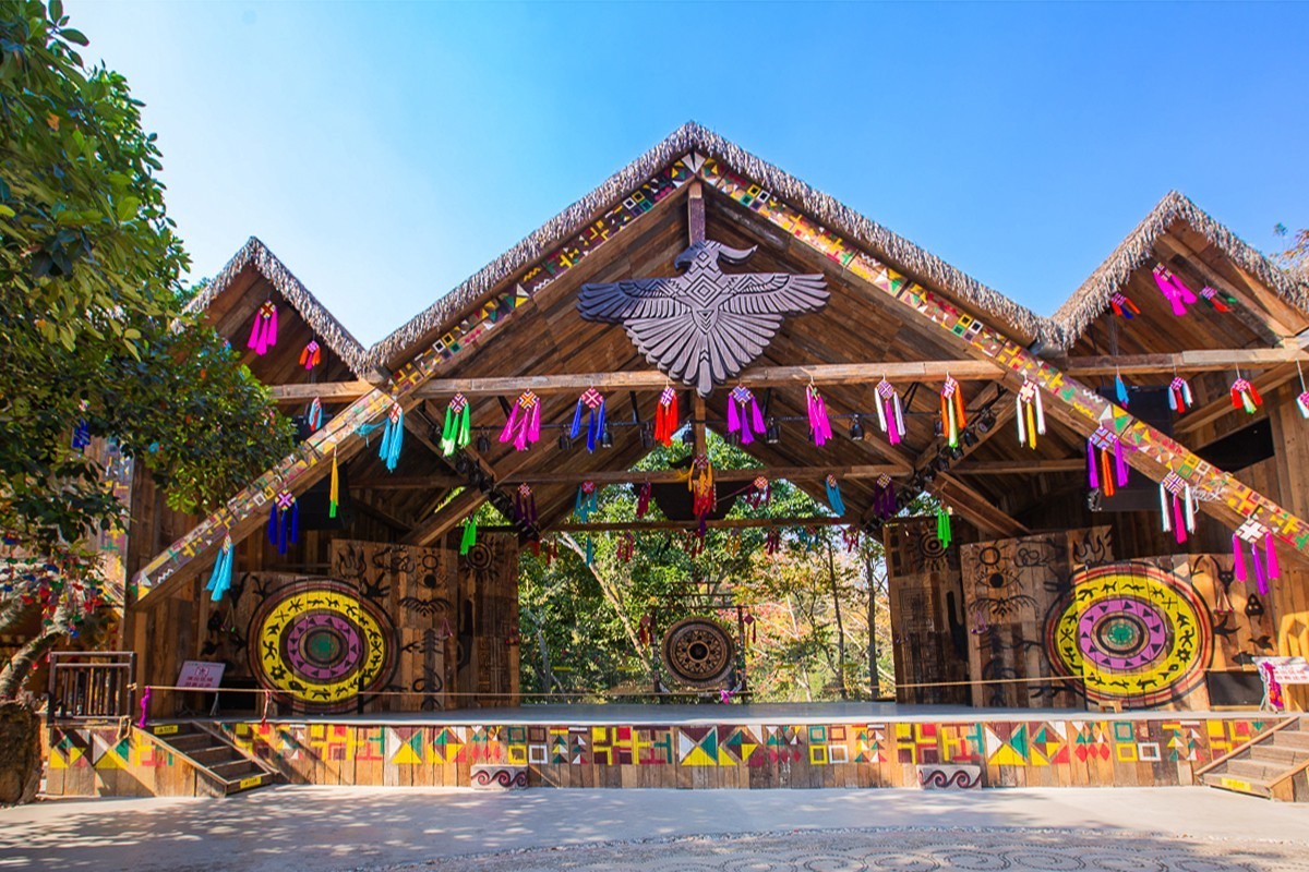 2024-04-22西双版纳原始森林公园爱伲山寨（一）