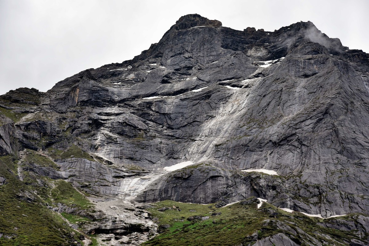 318边上美丽的川西风景，