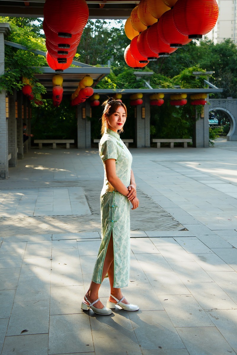 人像习作（43）-----靓丽纯情