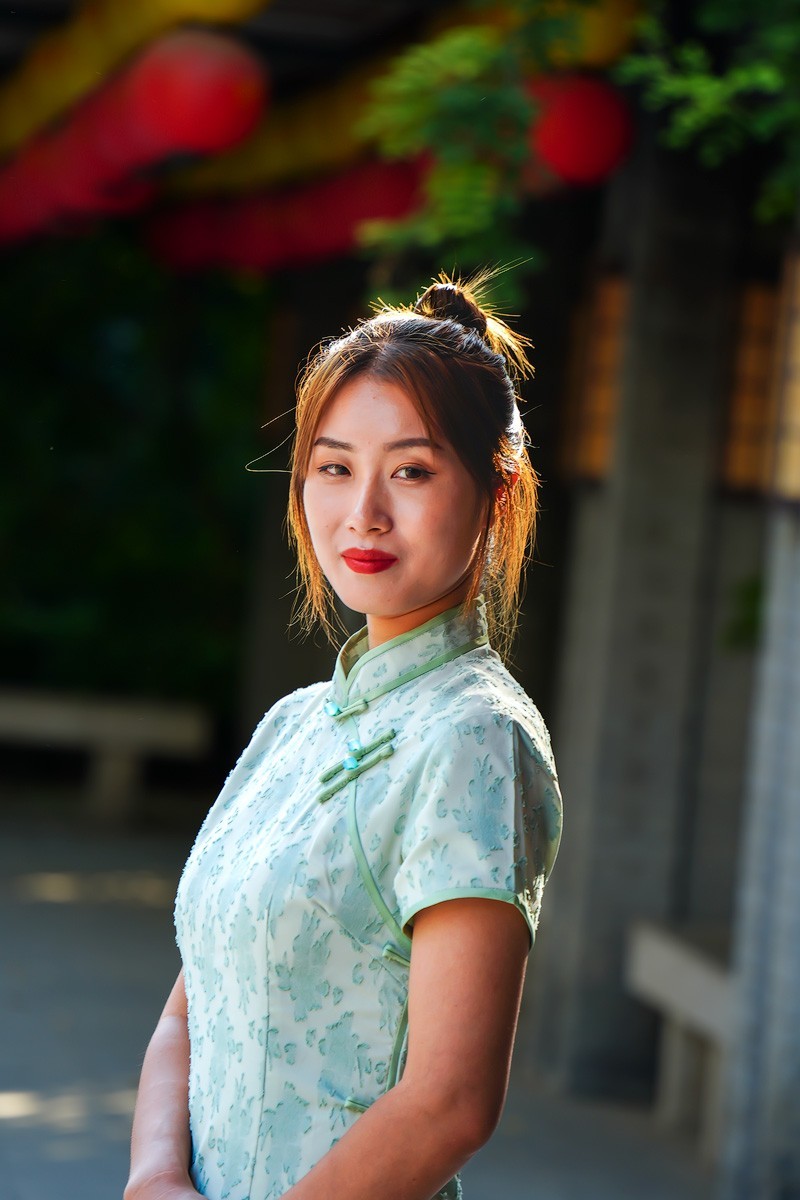 人像习作（43）-----靓丽纯情