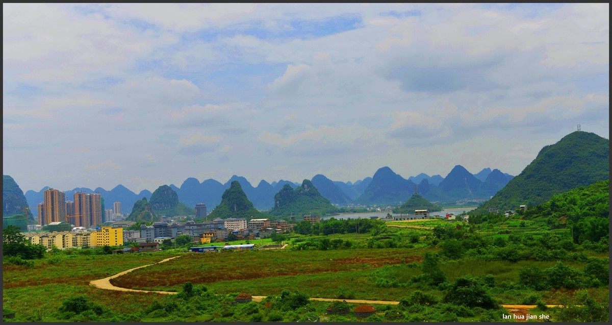 好山好水秀龙湖