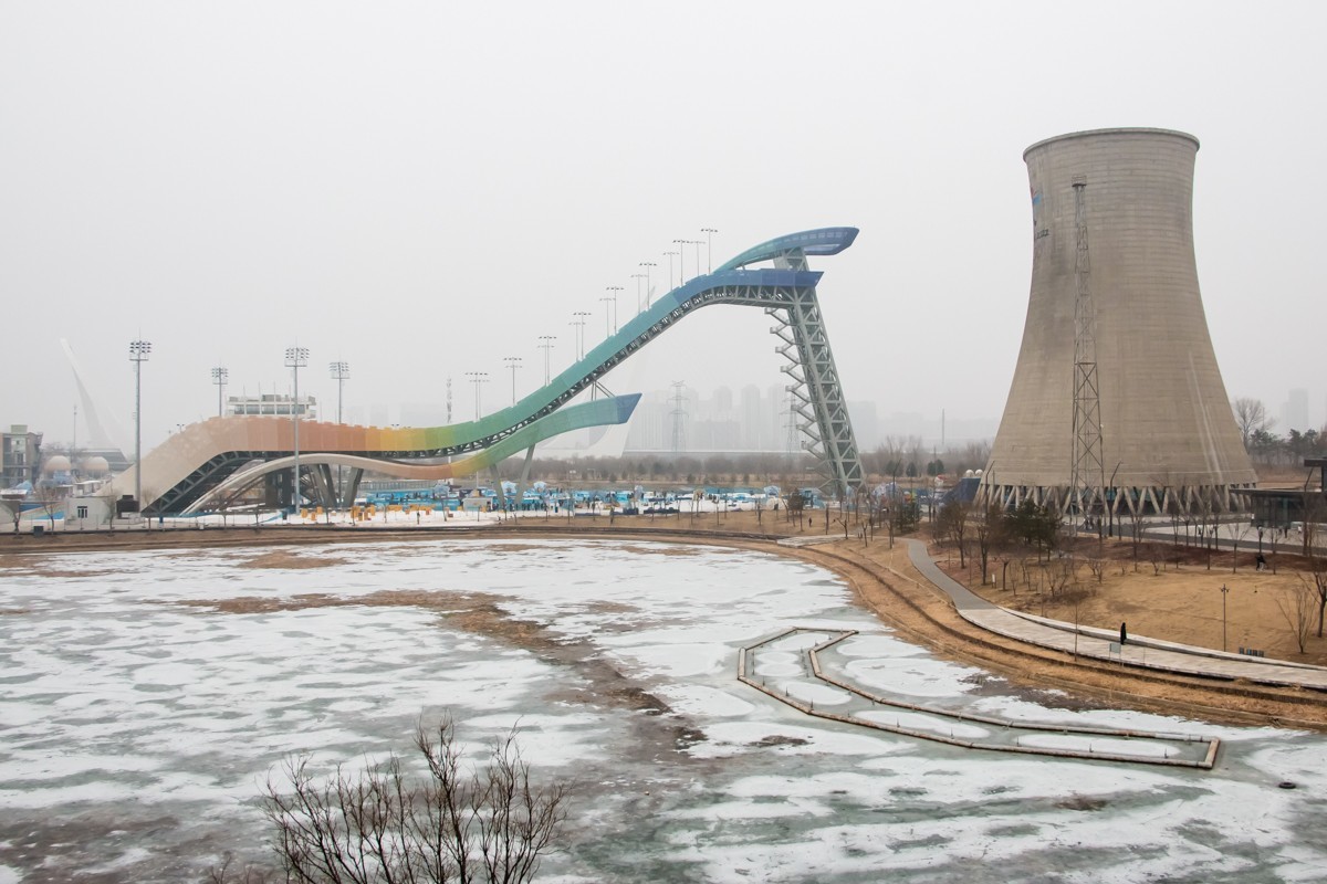 【镜头里】第1464号：首钢滑雪大跳台——雪飞天（一）