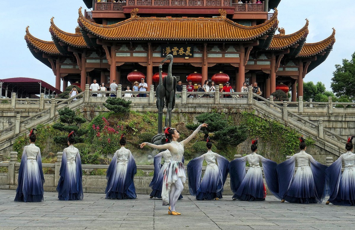 黄鹤楼舞蹈之一