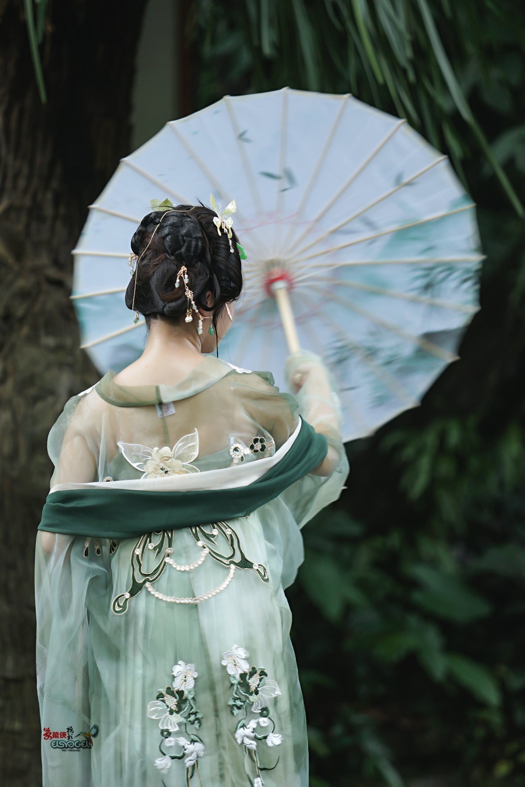 【林中情怀】---小美