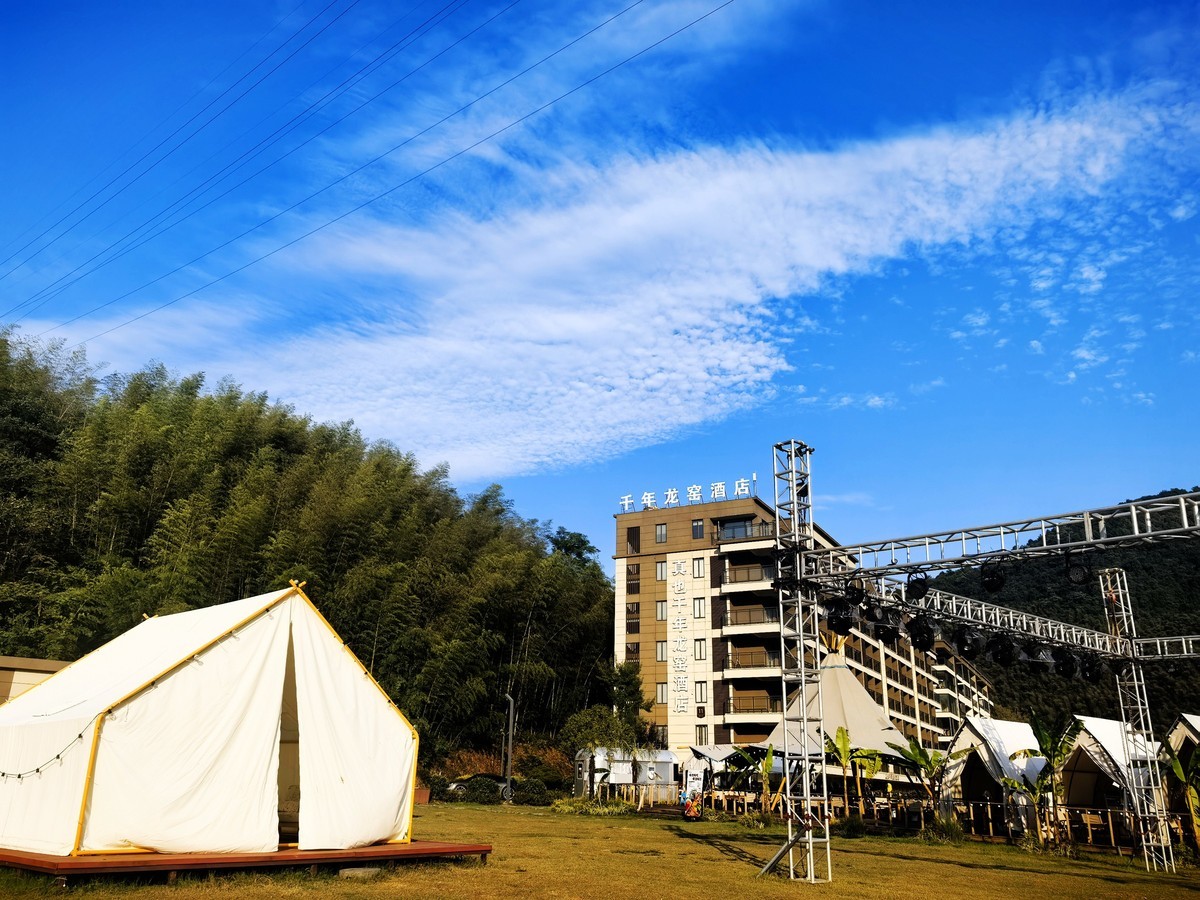 皖南宁国阿勒泰（皖南川藏线）---真也天镜的初秋二华为PURE 70 ULTRE直出）