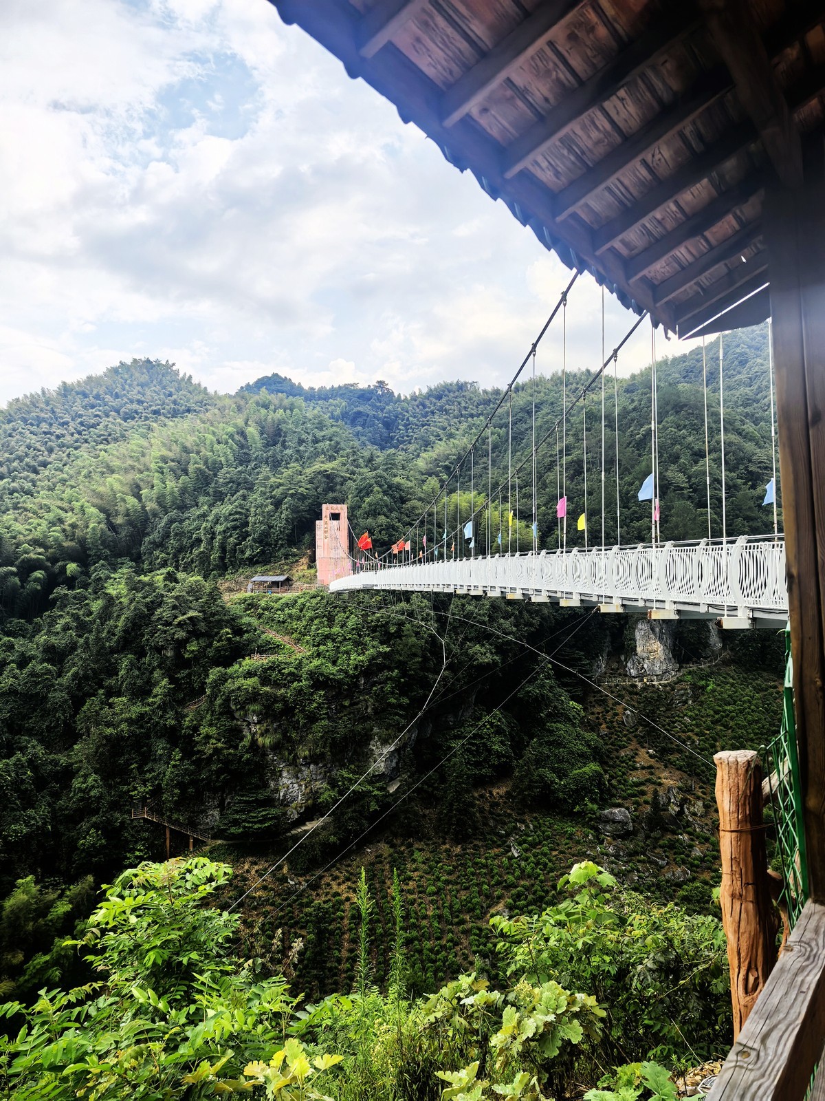 皖南宁国阿勒泰（皖南川藏线）---真也天镜的初秋二华为PURE 70 ULTRE直出）