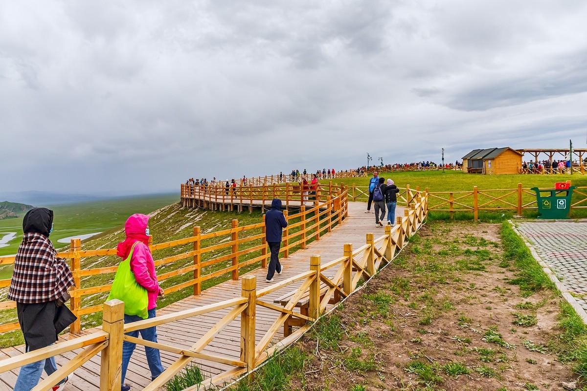 旅游记录 ：新疆 · 穿越独库公路 · 第二天 · 巴音布鲁克草原 · 九曲十八弯