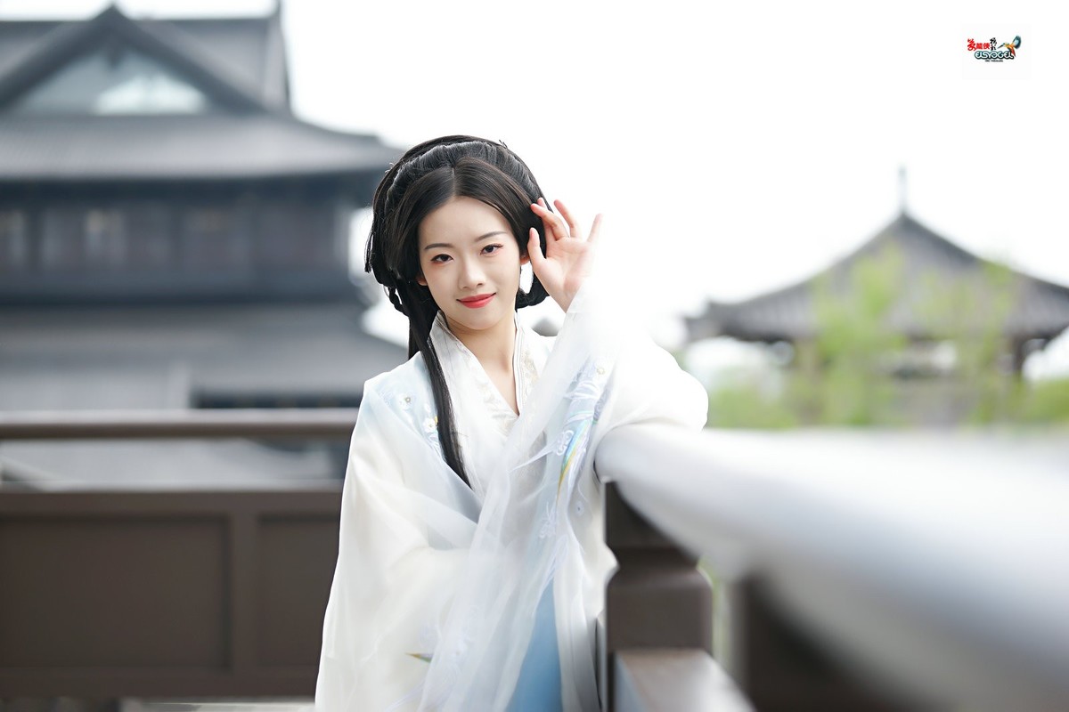 【烟雨重楼】---雅懿