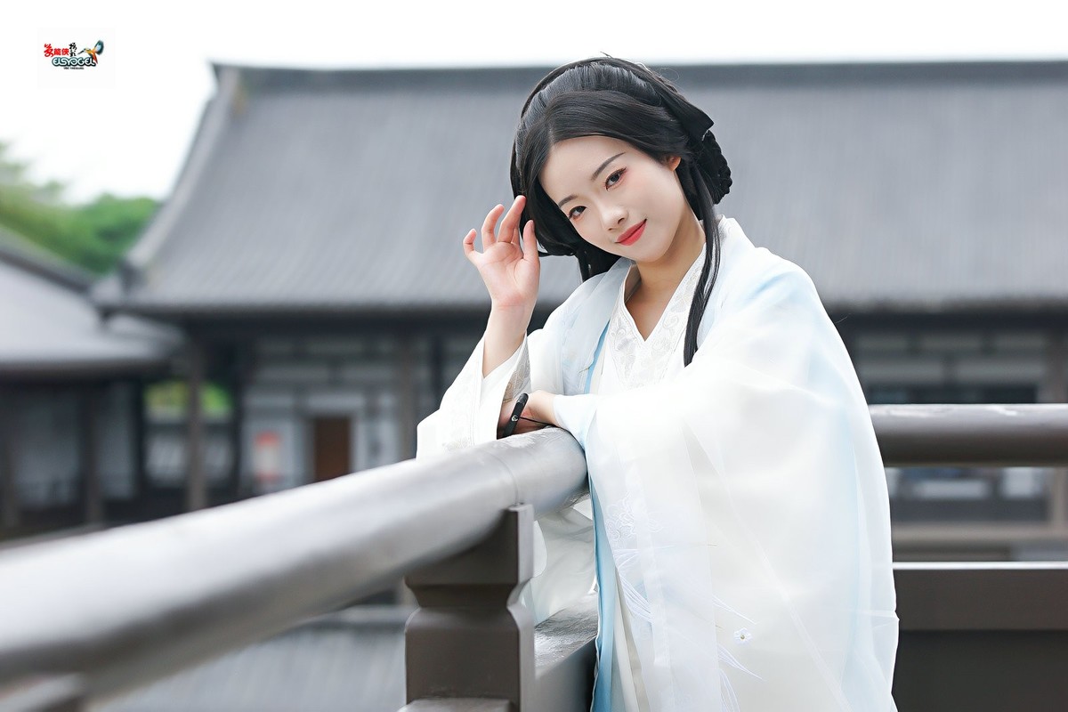 【烟雨重楼】---雅懿