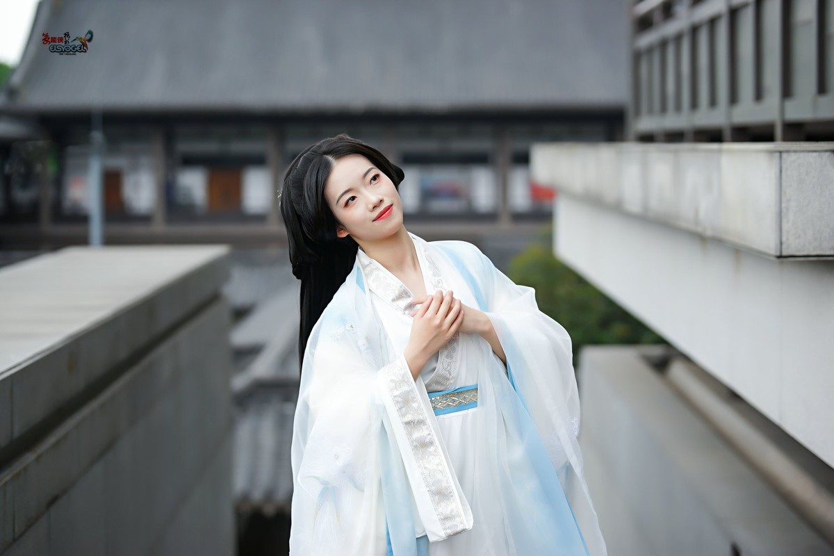 【烟雨重楼】---雅懿