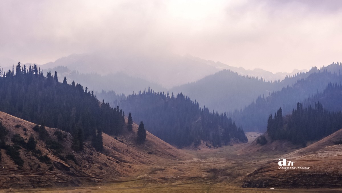 天山天池与天鹅湖（4）