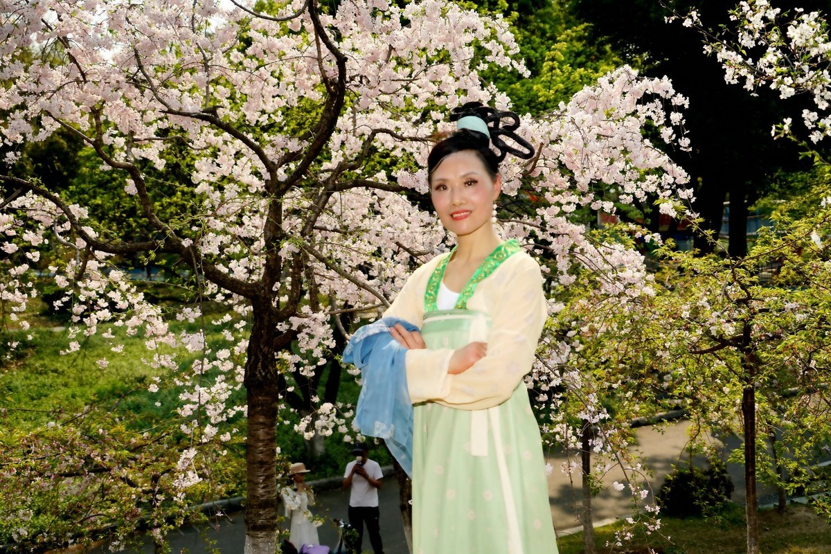 环境人像---樱花树下！