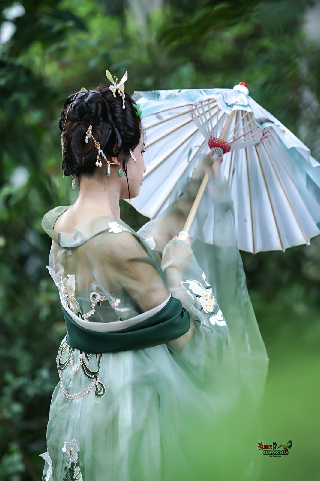 【林中情怀】---小美