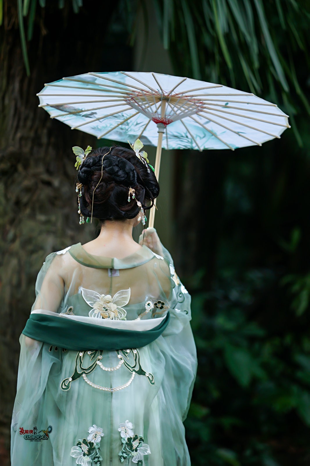 【林中情怀】---小美