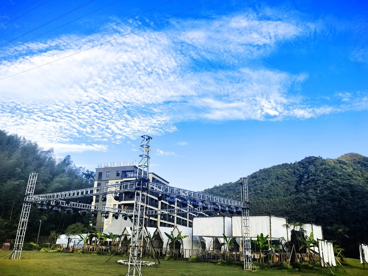 皖南宁国阿勒泰（皖南川藏线）---真也天镜的初秋二华为PURE 70 ULTRE直出）