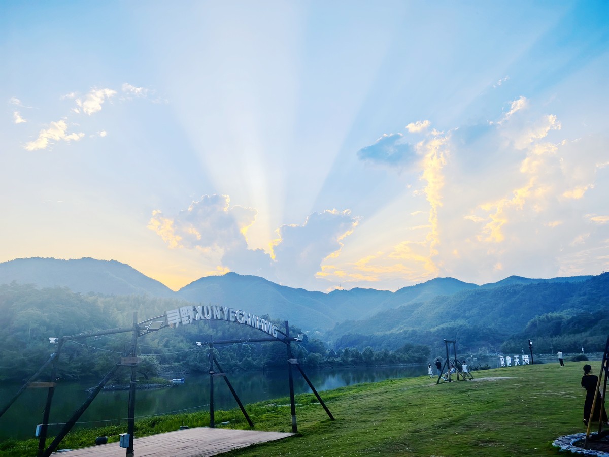 皖南宁国阿勒泰（皖南川藏线）---真也天镜的初秋二华为PURE 70 ULTRE直出）