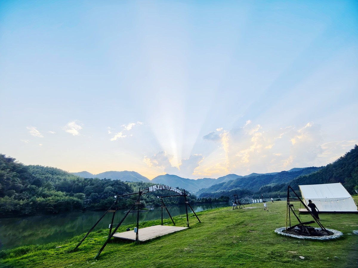 皖南宁国阿勒泰（皖南川藏线）---真也天镜的初秋二华为PURE 70 ULTRE直出）