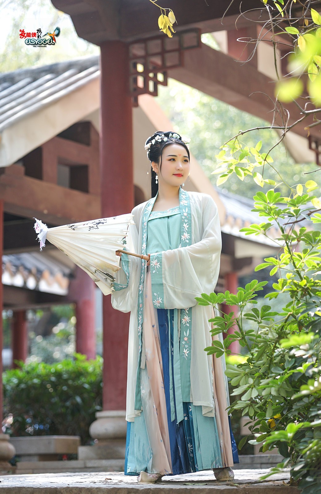 【汉服美女】---小董