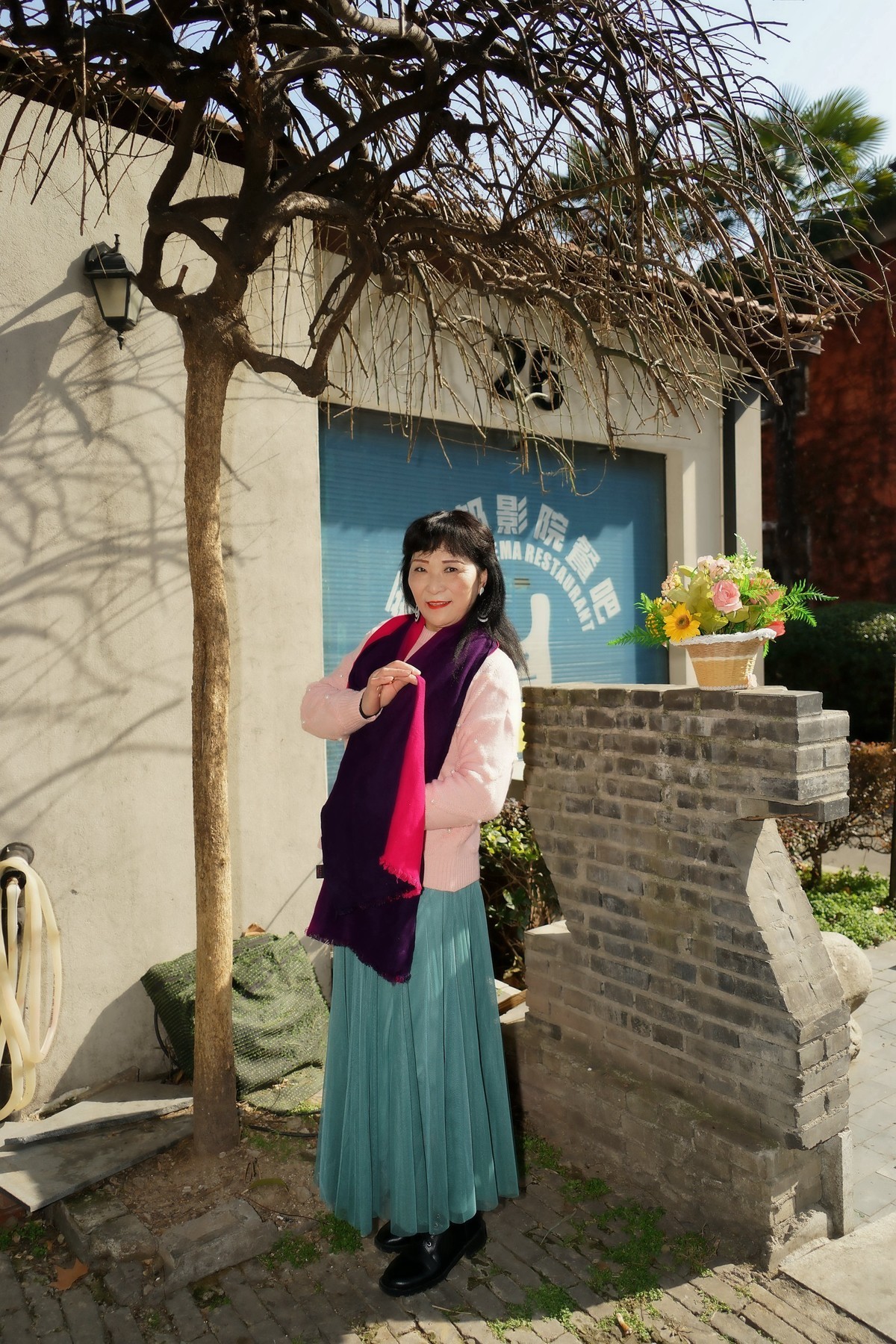 环境人像---汉阳造文化园---开心的海蓝宝美女！