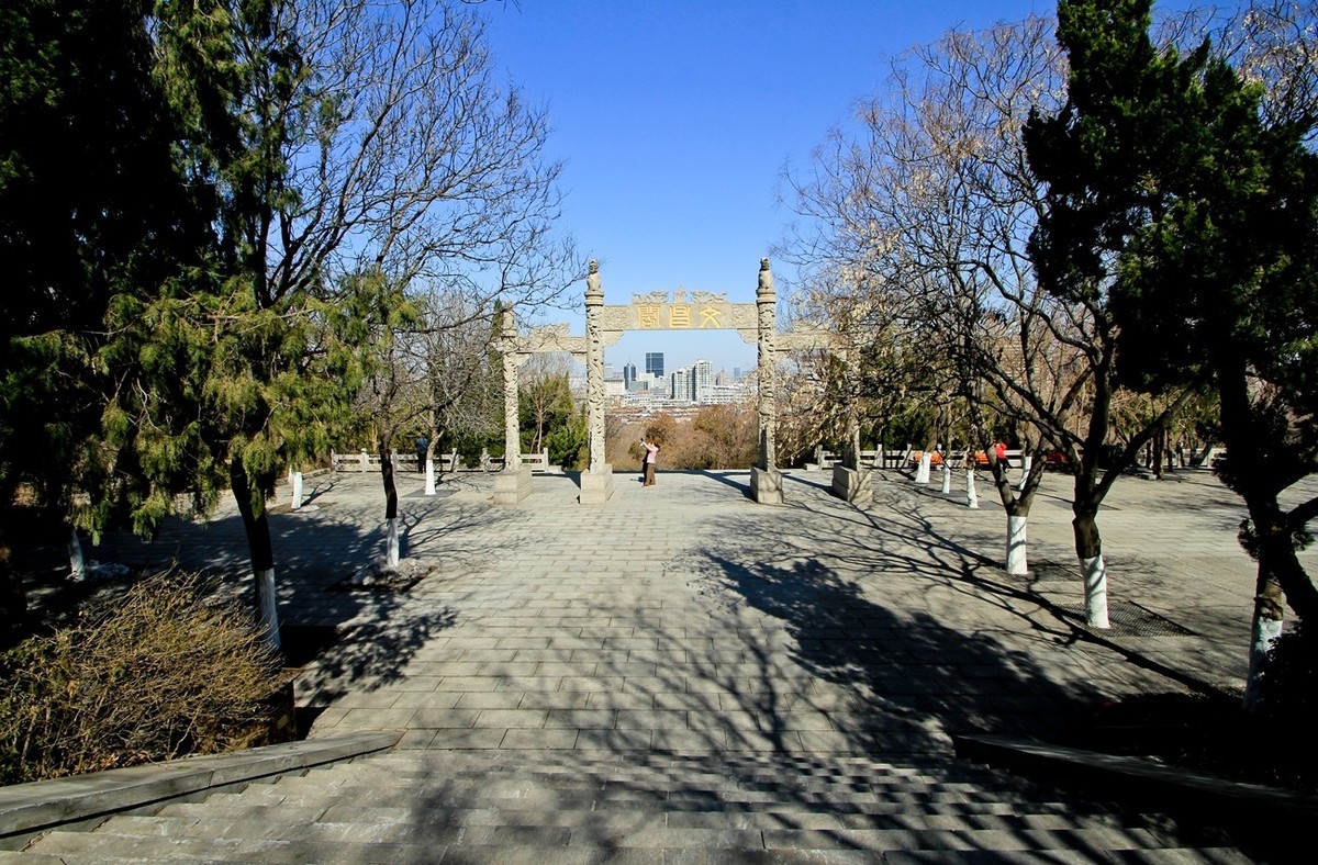 初春——素静安逸的千佛山 （二）