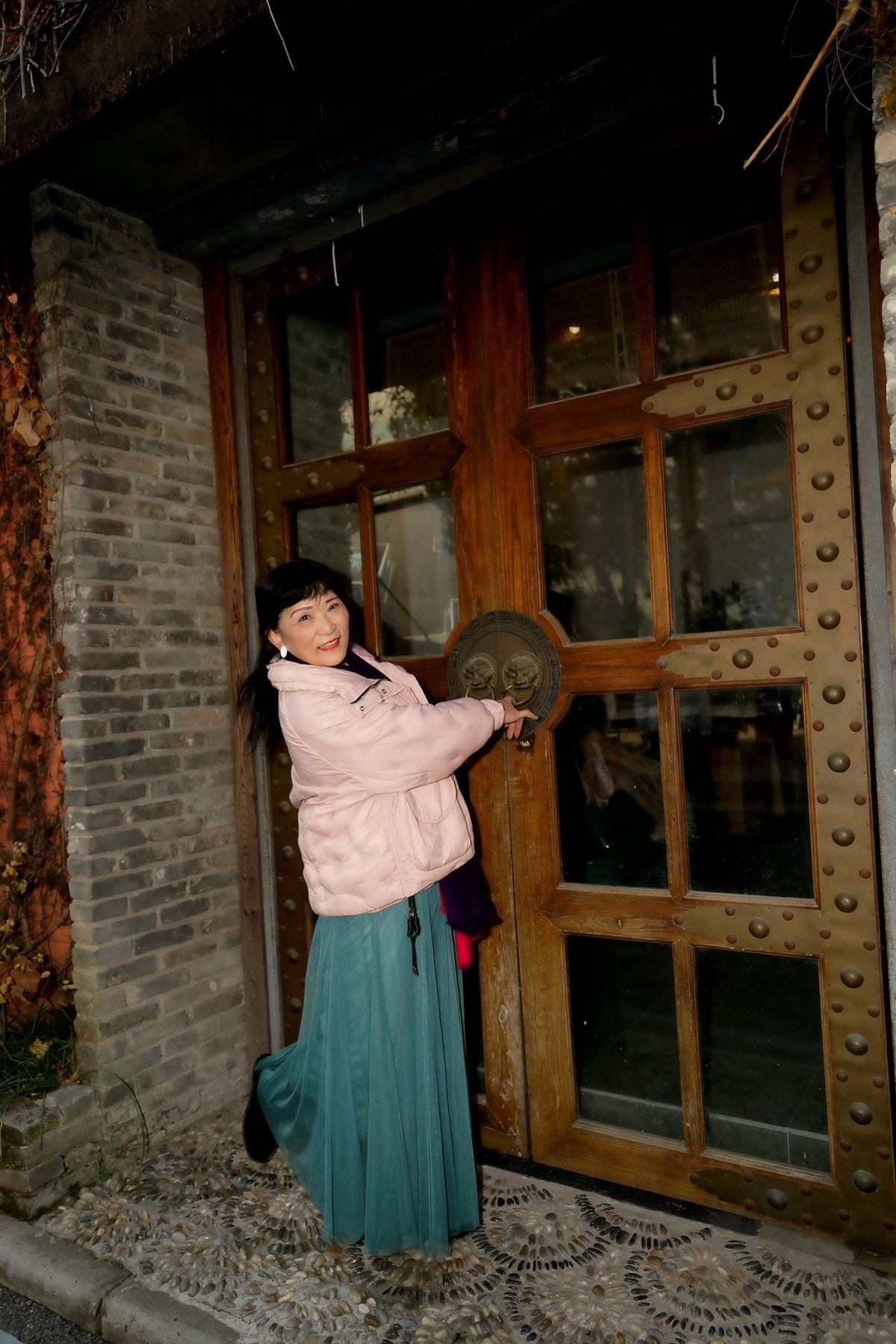 环境人像---汉阳造文化园---开心的海蓝宝美女！