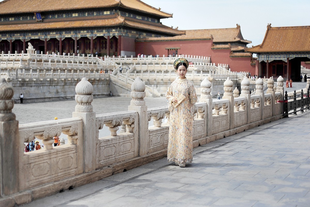 试用“人精”蹭拍的人像