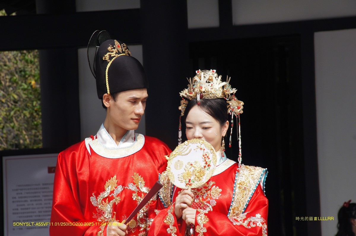 参观  广州文化新馆