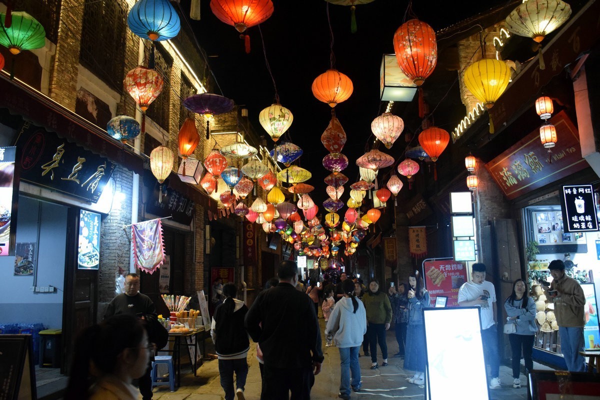 2023春游湘赣边（50）绽放满城风华