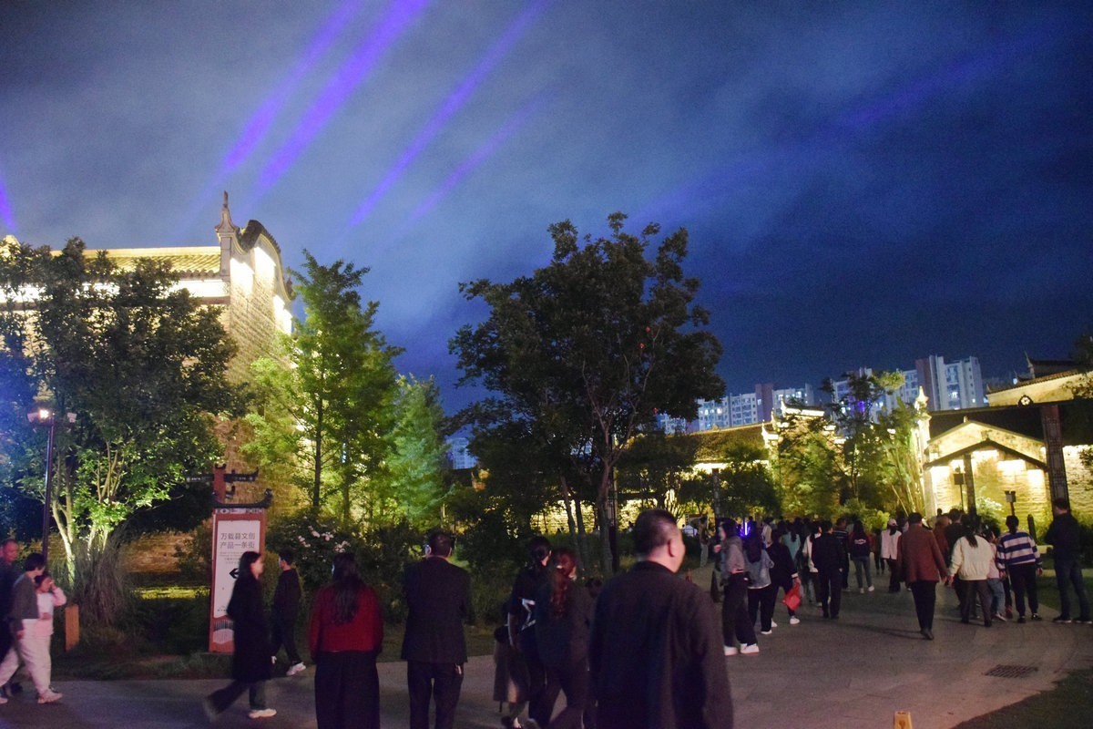 2023春游湘赣边（50）绽放满城风华