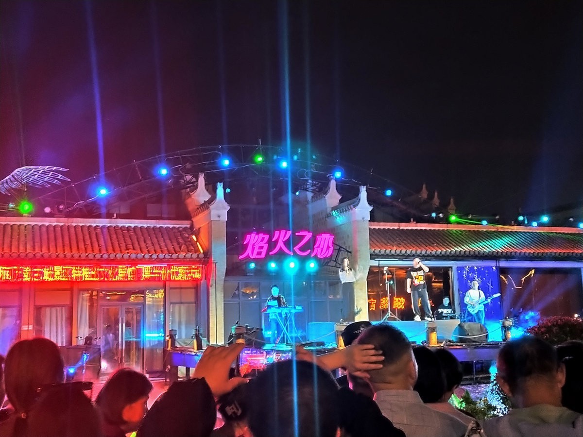 2023春游湘赣边（50）绽放满城风华