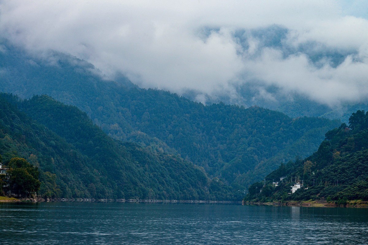 新安江十里画廊