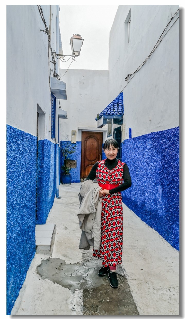 人在“蓝调小镇”---这贴的“liu-si”真难找！！！