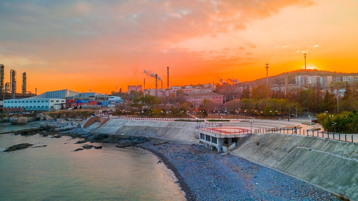 大 连 的 海 ------ 蟹 子 湾 公 园（ 二 ）