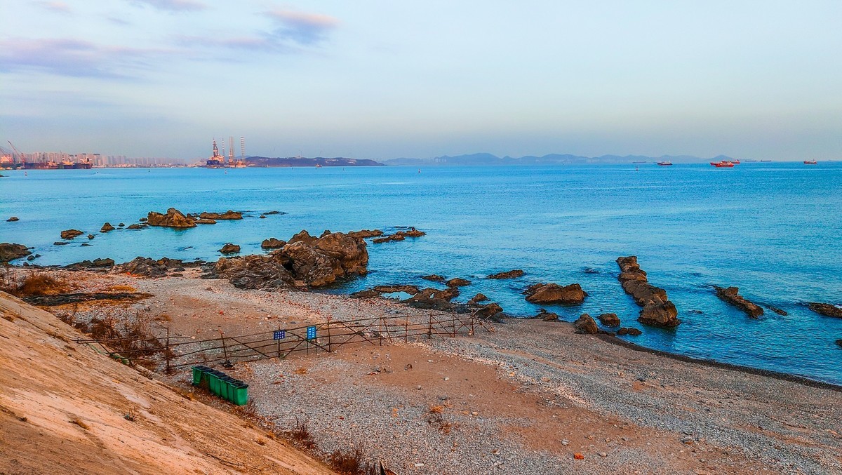 大 连 的 海 ------ 蟹 子 湾 公 园（ 二 ）