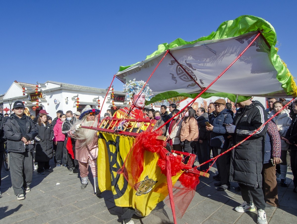 胜芳古镇花会巡游