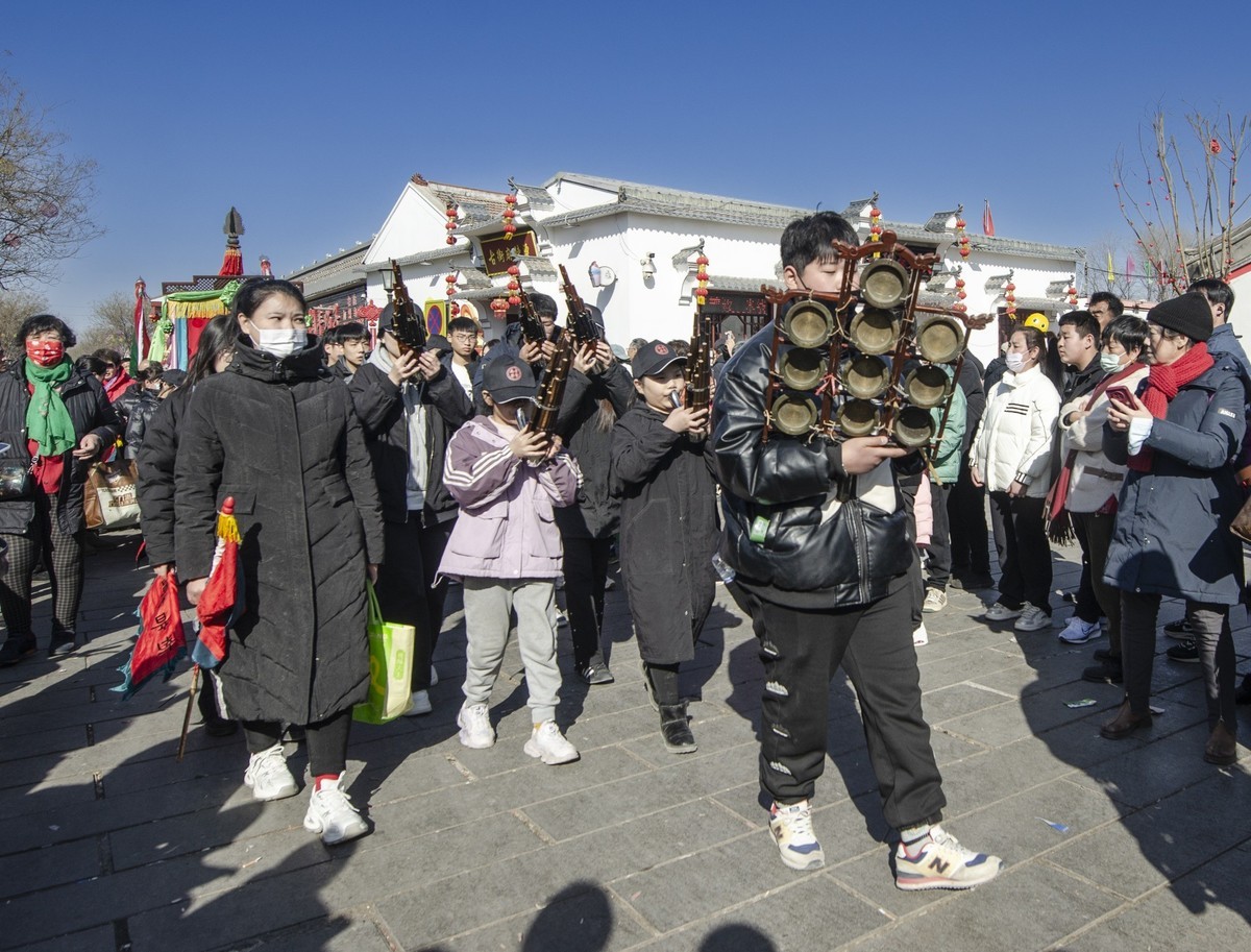 胜芳古镇花会巡游