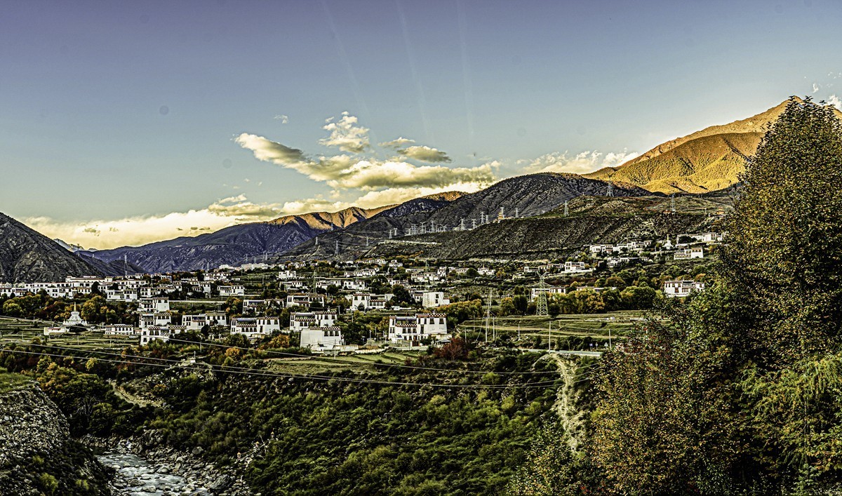 行走在318国道--甘孜--乡城县青德镇【16】