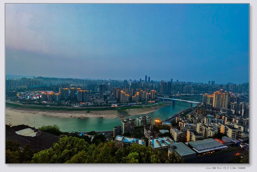 #春末夏初# 登重庆瞰胜楼（两江亭）