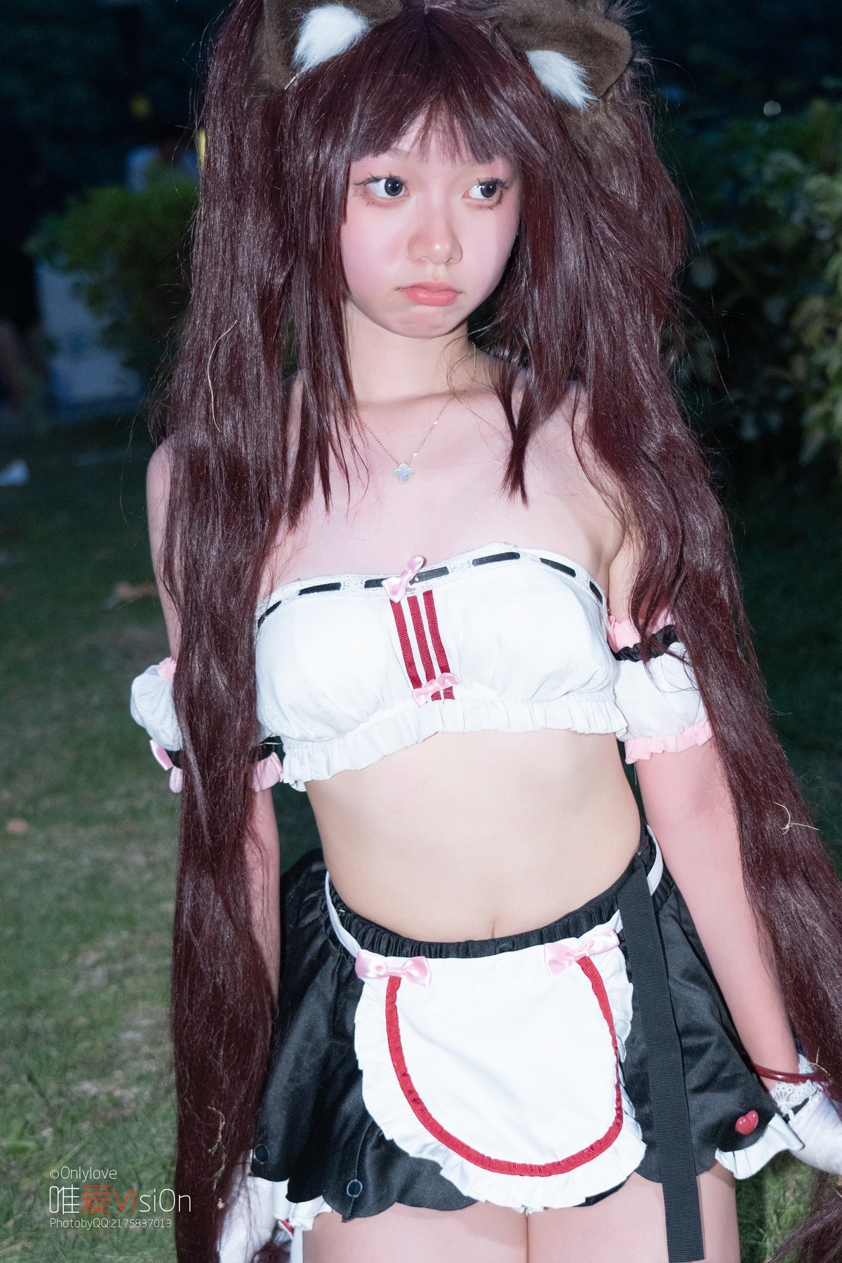 【巧克力喵喵：赛车服】-可爱的大眼睛