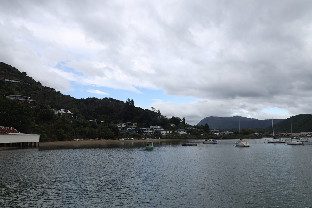 马尔堡峡湾游拍