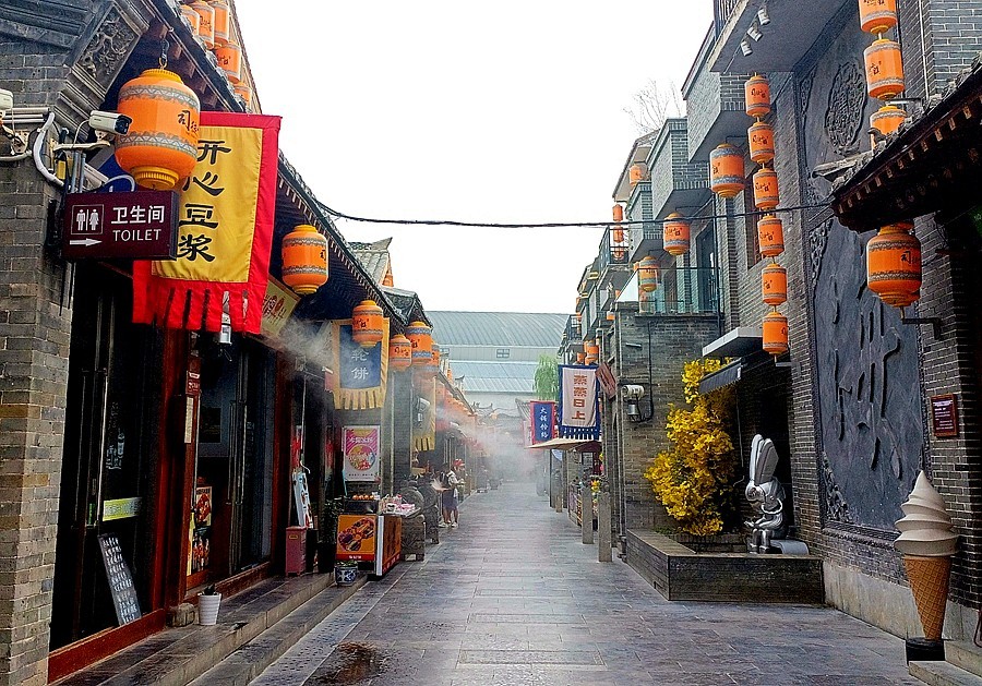 《不老松：纪实摄影》【大美河山系列报導】晋豫游摄：六尺巷打铁花！ (2)