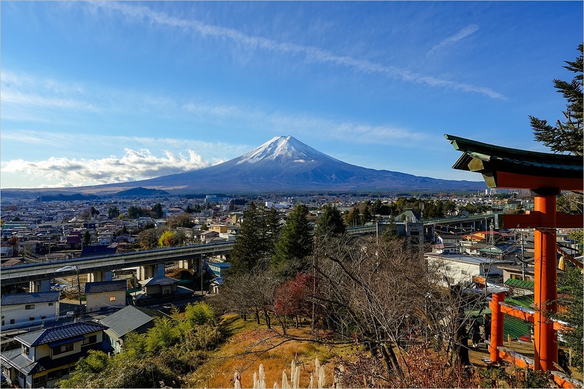 2025年第0111贴-富士山新仓山浅间纪实旅拍（0220）